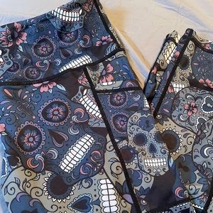 Constantly varied gear skull leggings